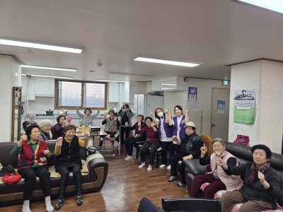 [청주지부] 청주지부 "노인정 봉사활동(치매예방 건강박수,실버체조,기타)