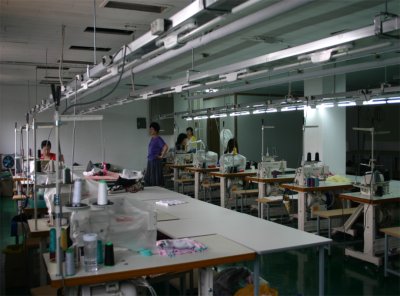 지구가족사랑 1%운동 물품전달